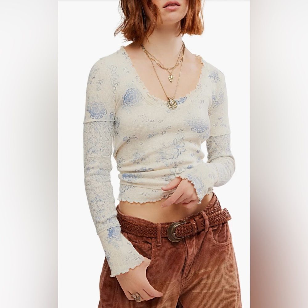free people XL Ivory Blue Clover Floral Long Sleeve Cotton Thermal Top